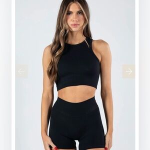 Paragon Classic Crop